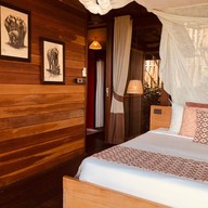 เซเรนดิพิติบีชรีสอร์ท