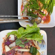 วงเพชรยำแซ่บ