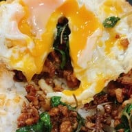 ครัว ออเจ้า Din Deeng