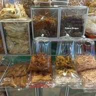 บรรยากาศ ตลาดบ้านเพ