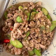 เมนูของร้าน มรกต