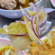 ร้านข้าวต้มแค่เอื้อม