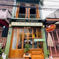 Moon Doughnuts & Drinks สงขลา