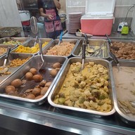 เมนูของร้าน ร้านอาหารอิสลาม ตึกจุล