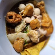 เมนูของร้าน ก๋วยเตี๋ยวท่านฮ๋อง