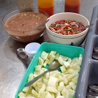 เมนูของร้าน ร้านอาหารอิสลาม ตึกจุล