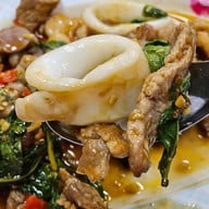 ร้านข้าวต้มแค่เอื้อม
