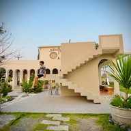 คนึงนิจ: Kanuengnij Cafe