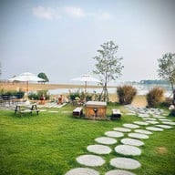 คนึงนิจ: Kanuengnij Cafe