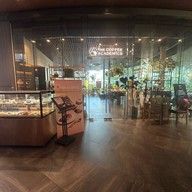 THE COFFEE ACADEMICS Velaa Sindhorn Village Langsuan