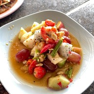 ส้มตำยายขัน(ส้มตำรถไฟลำปาง)