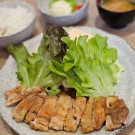 ZEN Japanese Restaurant เซ็นทรัลพลาซา ปิ่นเกล้า ชั้น 2