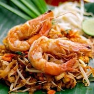 ผัดไทยซอสมันปู ล้านเล็กเล็กผัดไทยซอสมันปู สาขา บ้านฉาง