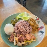 หอมด่วน เอกมัย