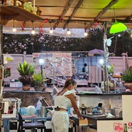 ป้าชุปปูเป็น หาดบ่อแขม ชะอำ