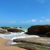 หาดเขาพลายดำ