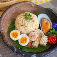 เรยาสุกี้ สุกี้น้ำไข่ข้น แม่โจ้