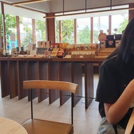 บรรยากาศ Kan Vela Crafted Chocolate .