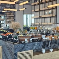 หน้าร้าน Level 8 Kitchen & Bar