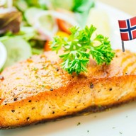 เมนูของร้าน ยักษ์ใหญ่ไข่ข้น กรูเมท์ มาร์เก็ต สถานนีรถไฟใต้ดิน ลาดพร้าว