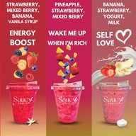 น้ำผลไม้ปั่น Saucy Fruity สีลม
