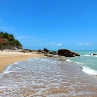 หาดเขาพลายดำ