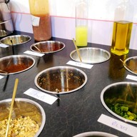 ไท่ห่าวชือ ชาบูสายพาน 太好吃 บ้านดู่