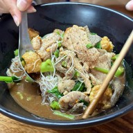 ก๋วยเตี๋ยวเรือ Soi4.
