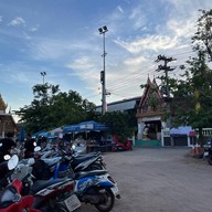 ตลาดหน้าวัดใหม่สำราญ
