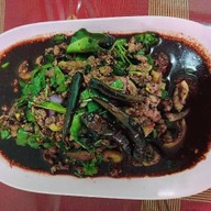 ร้านเจ้บุตรลาบเป็ด