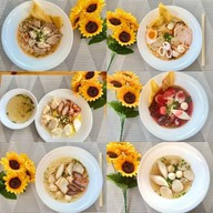 ร้านก๋วยเตี๋ยวต้มยำโบราณ น้ำข้น-น้ำใส (เจ๊นุ่น)