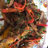 เมนูของร้าน ครัวลูกเงาะ  สลกบาตร