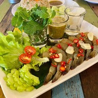 ร้านน้ำลายแตก