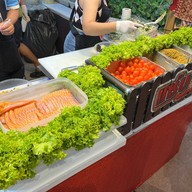 ยำแซ่บซิ่ง (ตำสวยสะบัดสาก)