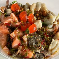 เมนูของร้าน ยำแซ่บซิ่ง (ตำสวยสะบัดสาก)