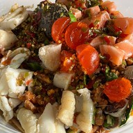 เมนูของร้าน ยำแซ่บซิ่ง (ตำสวยสะบัดสาก)