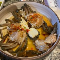 แม่มังกรซีฟู้ด ลาดพร้าว