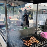 ไก่ย่างพี่จิ๊บ