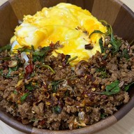 กระเพราเด้อ