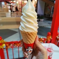 เมนูของร้าน Mixue Fashion Island