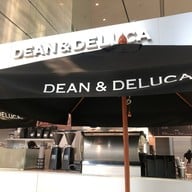 DEAN & DELUCA สามย่าน มิตรทาวน์