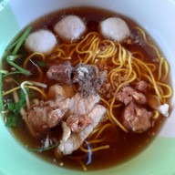 เมนูของร้าน ก๋วยเตี๋ยวเนื้อลำขนาด -
