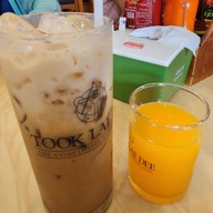 ถูกและดี Porto Chino