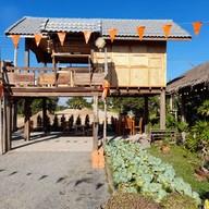 บรรยากาศ ก๋วยเตี๋ยวเนื้อลำขนาด -