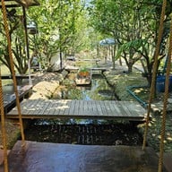 โพเมโล่ คาเฟ่’
