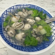 เมนูของร้าน Yuen Huan Pien Oyster Egg Omelette