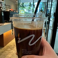 Miche Boulangerie & Coffee Bar สาขาใหญ่