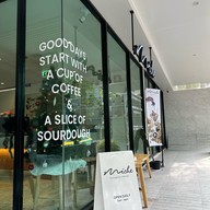 Miche Boulangerie & Coffee Bar สาขาใหญ่