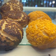 Pick A Choux เซ็นทรัล สุราษฏร์ธานี
