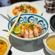 ขนมจีนบางกอก เซ็นทรัลปิ่นเกล้า